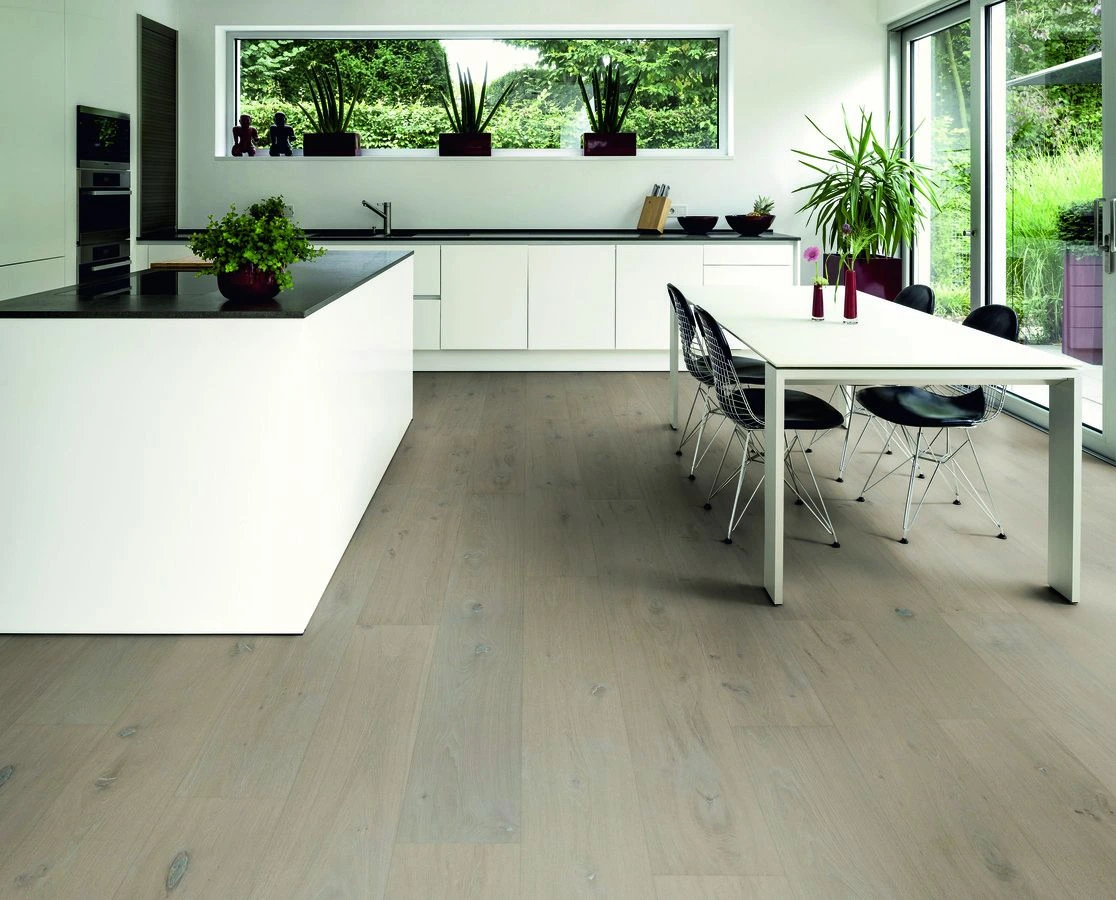 Instrucțiuni simple de montaj a parchetului în căminul tău