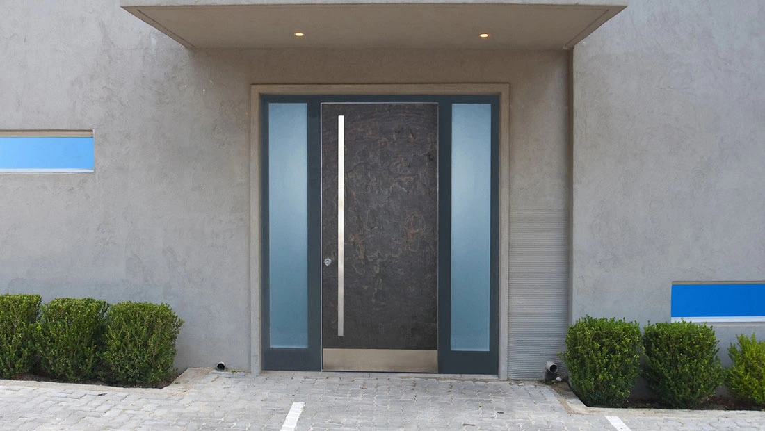 Ușă de exterior din lemn Danburit un canat cu două panouri laterale - Kulttur București