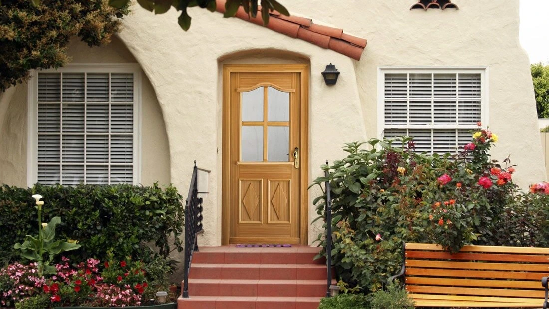 Ușă de exterior din lemn Sonnenstein cu sticlă catedrală - Kulttur București