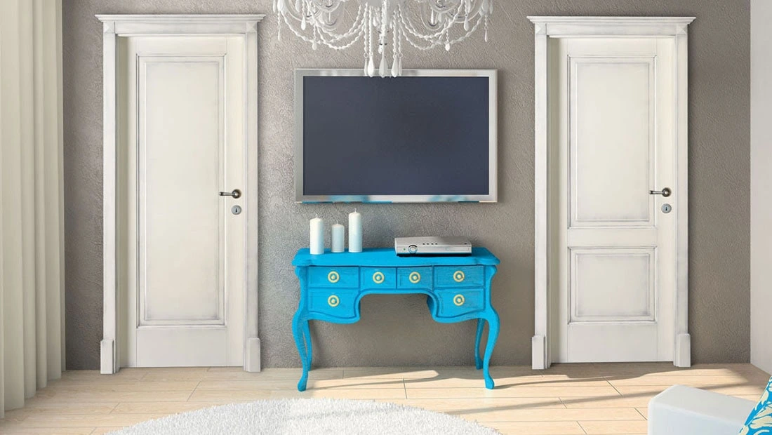 Usi clasice albe, model Prima 1 si prima 2 cu cornisa aplicata pe partea superioara