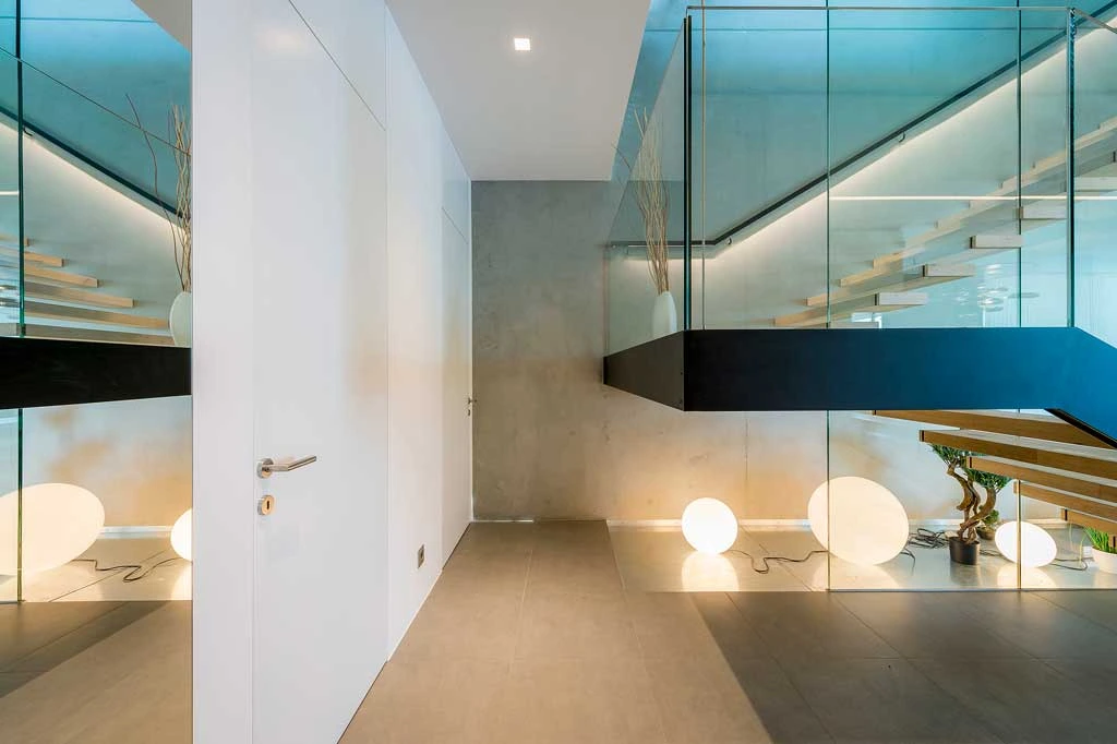 Usi filomuro Select nefinisate