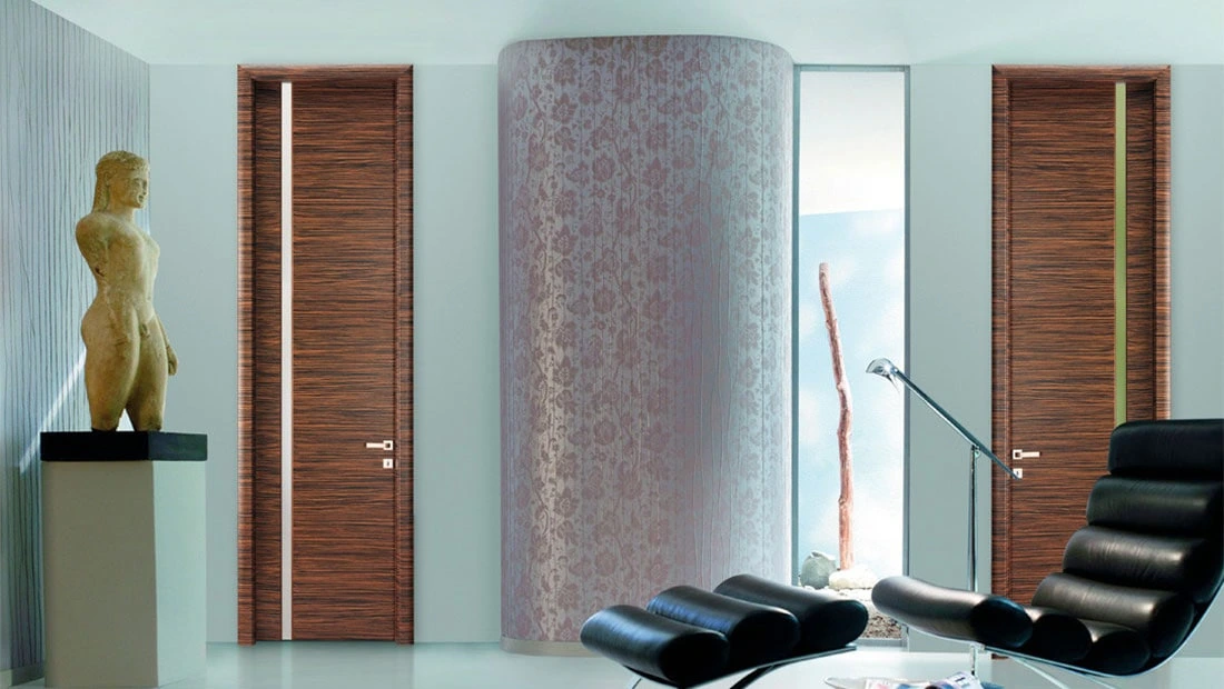 Ușă de interior din lemn stratificat și furnir natural Spinell