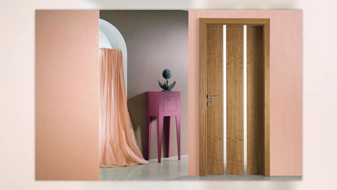 Usa de interior, model Flourit, din lemn stratificat si sticla securizata