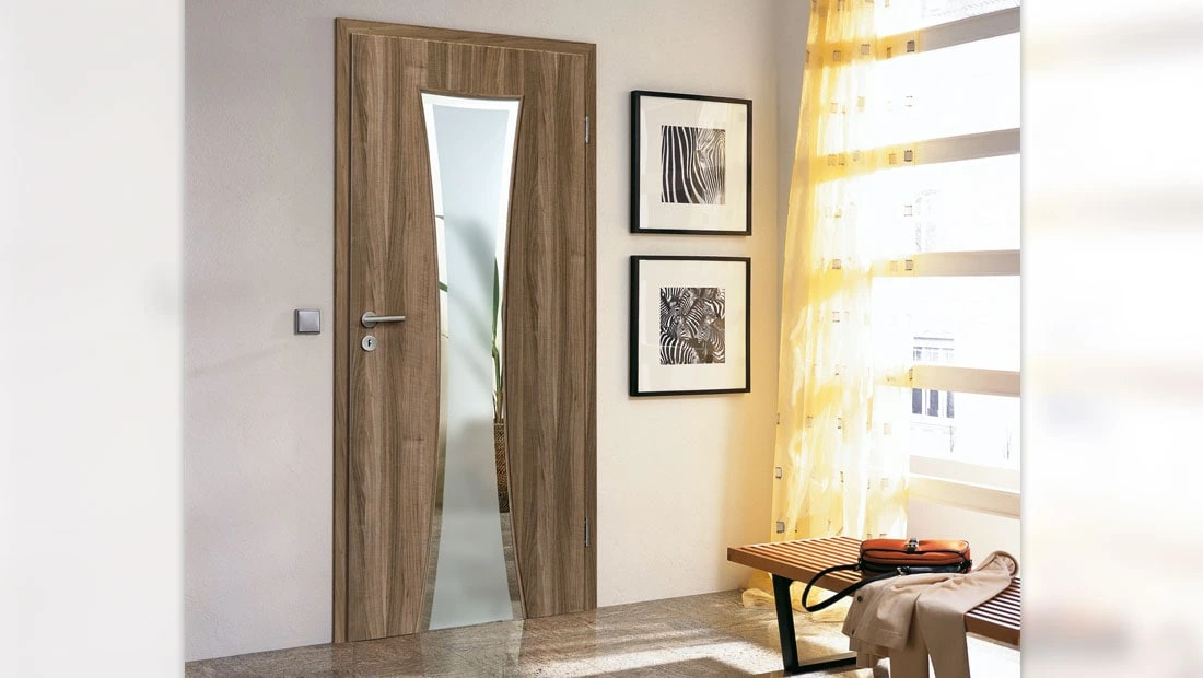 Usa de interior cu decupaj de sticla Lido